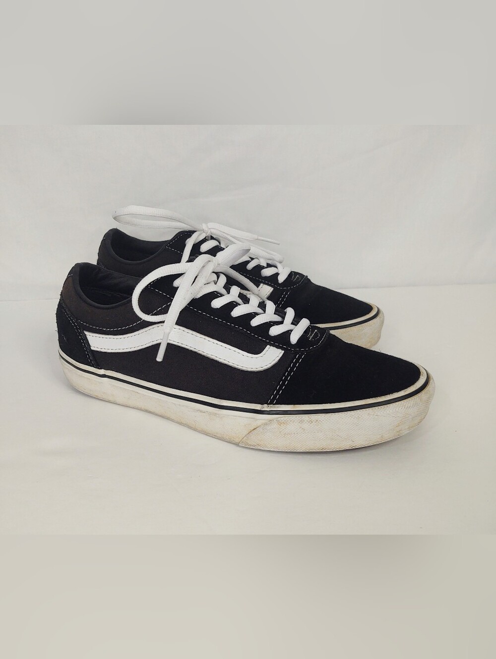 Vans Classic Old Skool Sneakers Sz 8  751505